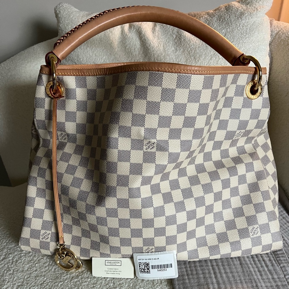 Louis Vuitton Artsy MM